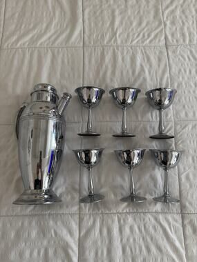 Farberware Vintage Cocktail Shaker Set Cups Polished Chrome Art Deco Lot of 7
